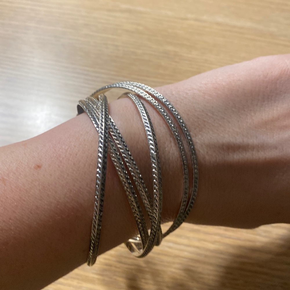 Vintage bangles| vintage volume crossover silver tone bangle bracelets